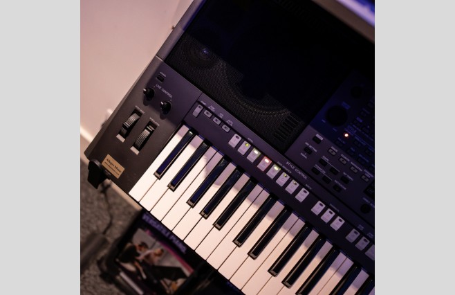 Used Yamaha PSR-S770 Keyboard (SN:BCXH01018) - Image 6